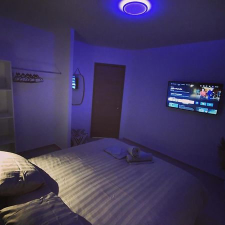 Magnifique Duplex Neuf Parking Et Terrasse Apartamento Dole Exterior foto