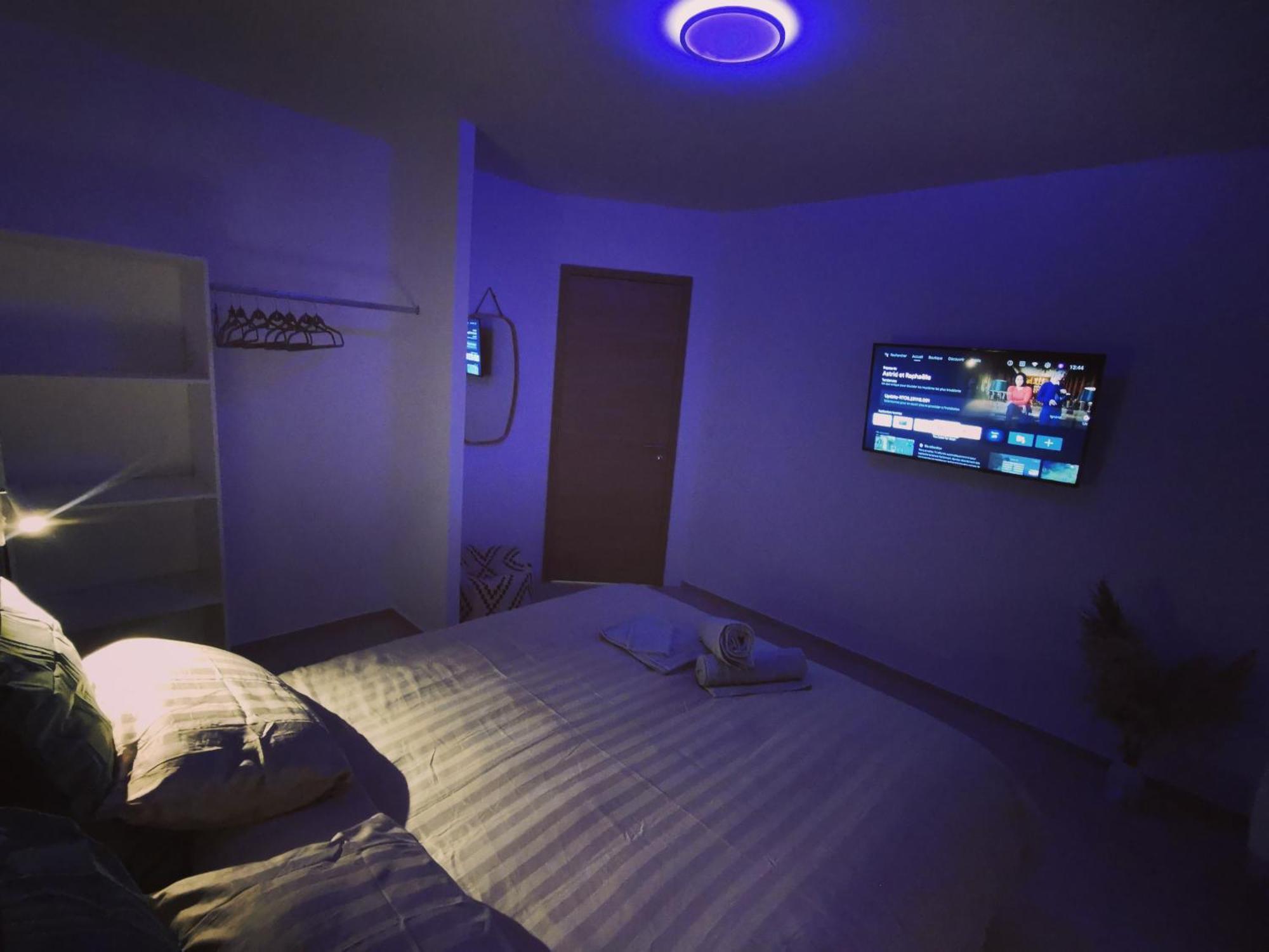 Magnifique Duplex Neuf Parking Et Terrasse Apartamento Dole Exterior foto