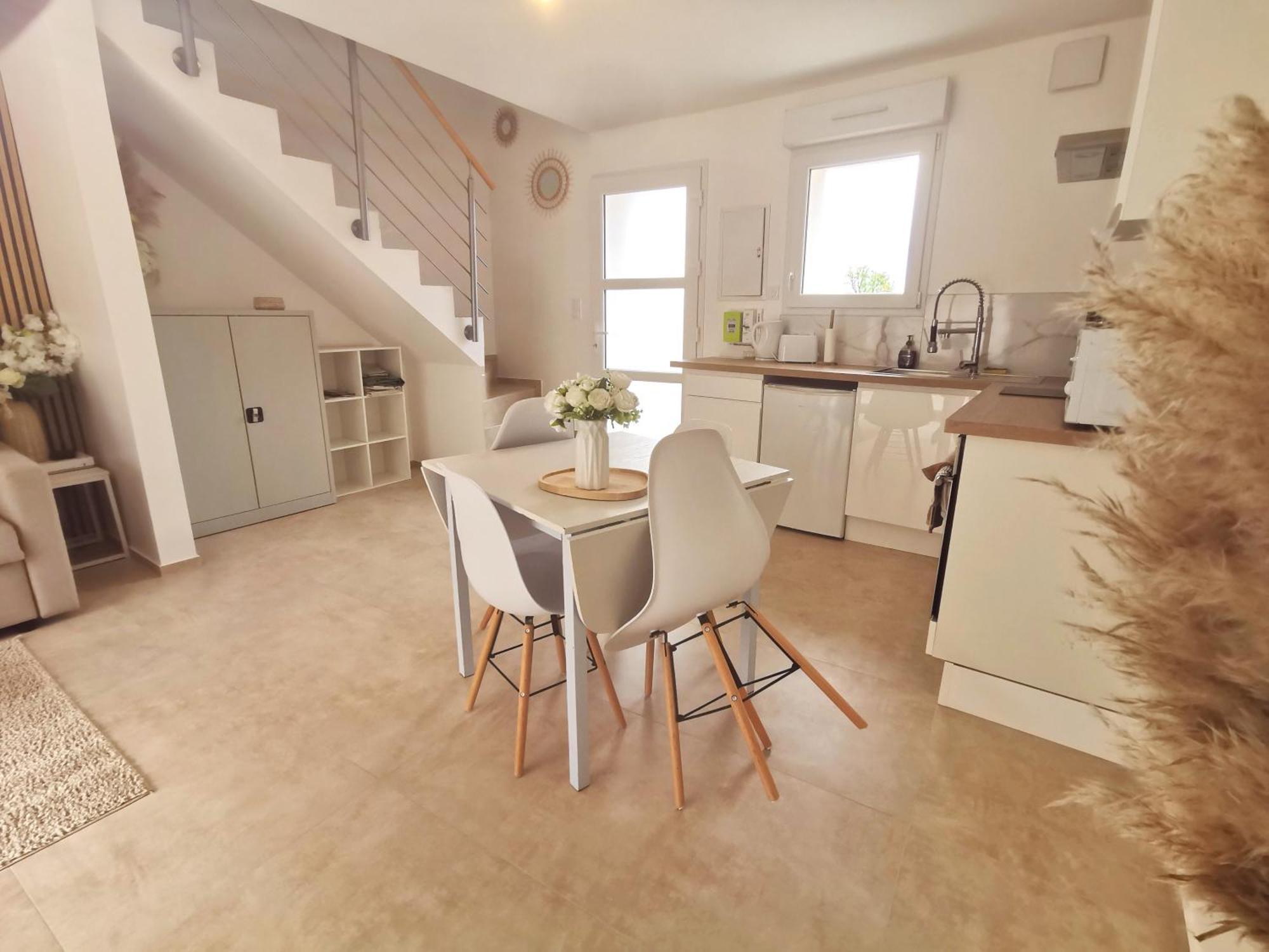Magnifique Duplex Neuf Parking Et Terrasse Apartamento Dole Exterior foto